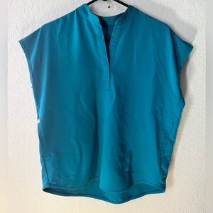 Figs women’s Rafaela XS scrub top